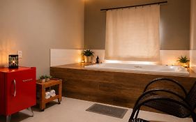 Flat com Jacuzzi em Capitólio - Cantinho do Lago 1